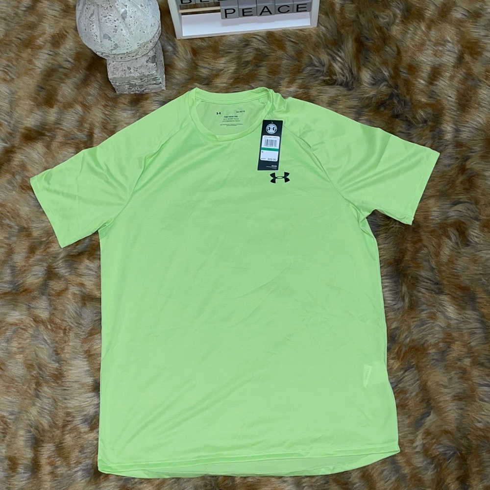 New! Under Armour HeatGear T-Shirt